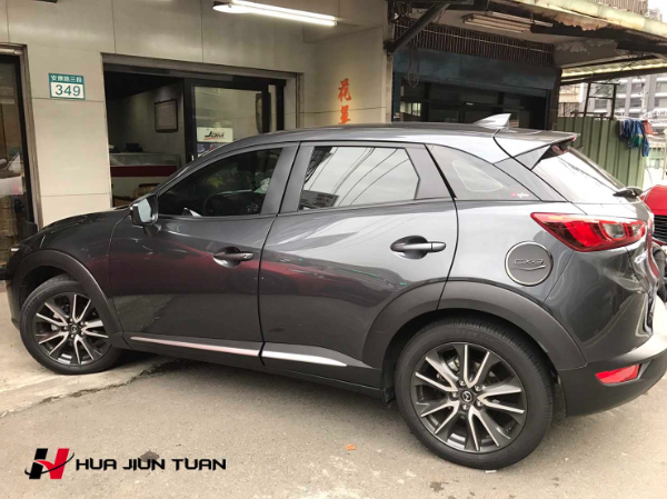 CX-3 油箱蓋