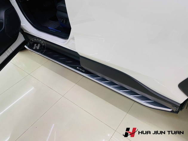 RAV4 側踏 (原廠式樣)