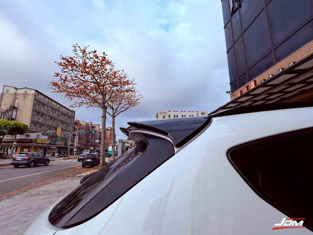 CX-60 尾翼